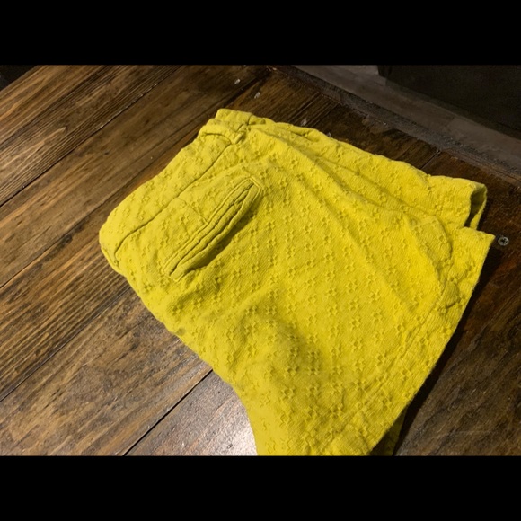 Shorts - Picture 2 of 2